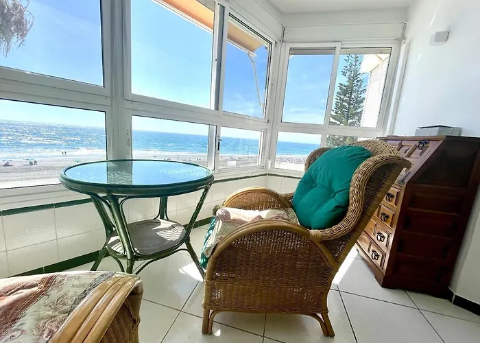 Geysotur Beachfront 75 Apartman Torrox
