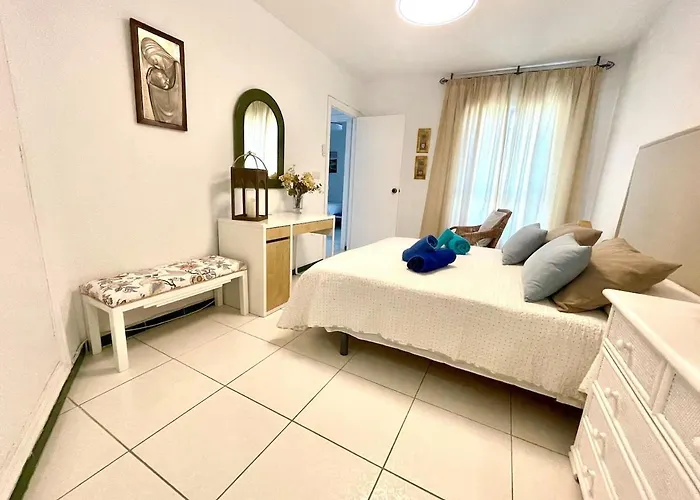 Apartman Geysotur Beachfront 75 *