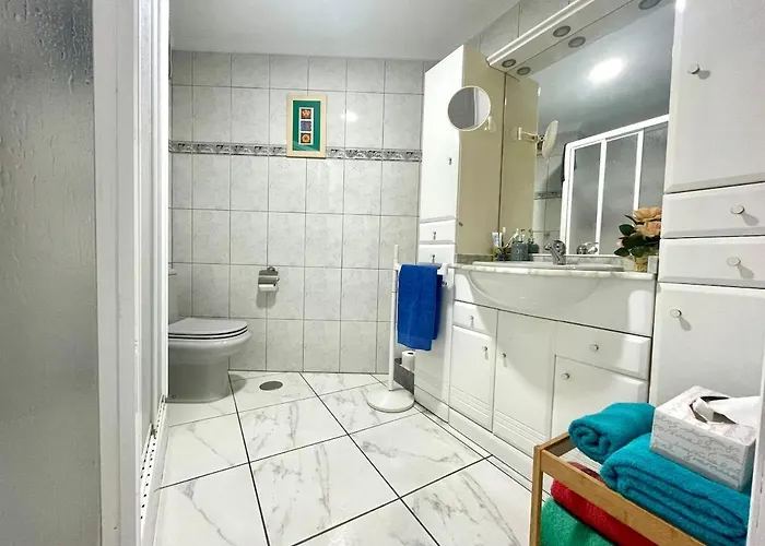 Apartman Geysotur Beachfront 75 *