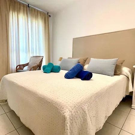Geysotur Beachfront 75 *