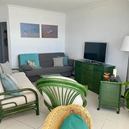 Geysotur Beachfront 75 *