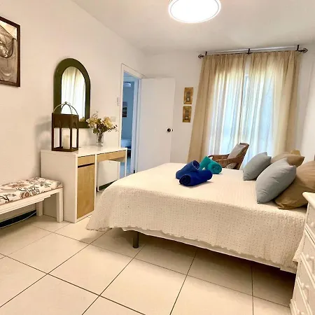 Geysotur Beachfront 75
