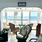 Geysotur Beachfront 75 Apartamento Torrox